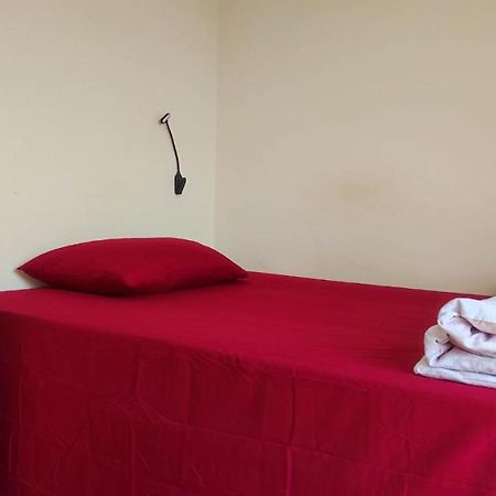 Budget-Friendly Self-Serve Lodging Galway Bagian luar foto